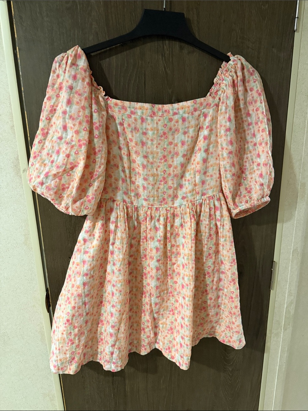 American Eagle Outfitters Pink Floral Puff-Sleeve Square Neck Tunic
